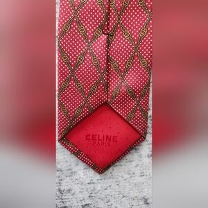 NWOT Celine $325 100% Silk Tie Red Gold Chain Links Pattern